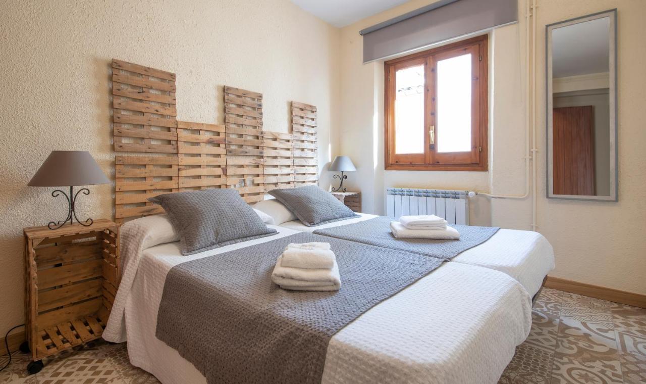 Cal Giral I Apartment Cornudella de Montsant Bagian luar foto