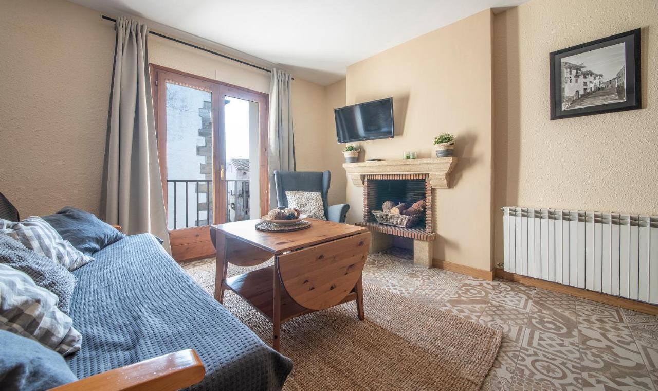 Cal Giral I Apartment Cornudella de Montsant Bagian luar foto